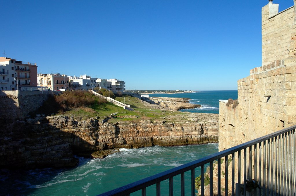 43 Polignano.JPG
